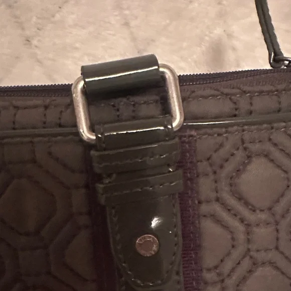 Vera Bradley Quilted Gray Compact  Zip Card Wallet - Picture 7 of 8